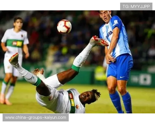 埃尔切靠纪律与配合完成对豪门的战术碾压